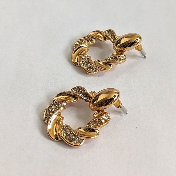 Vintage Style Doorknocker Gold Tone Twist Detail Earrings Pave Set Crystals - Picture 3 of 4